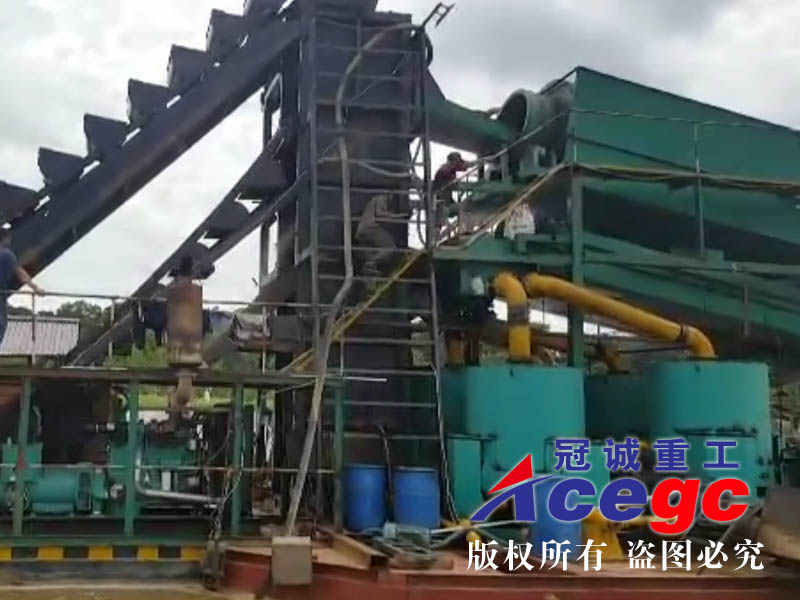 射吸式洗沙选金一体式淘金船