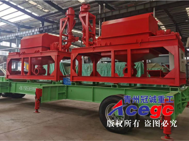 水上挖沙选矿淘金船